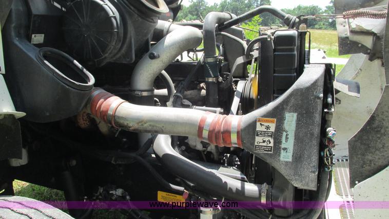 image for item G9280 1999 Kenworth T300 semi truck