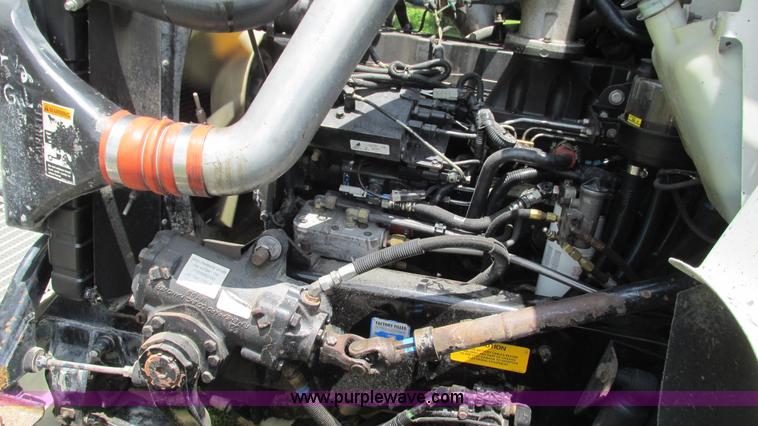 image for item G9280 1999 Kenworth T300 semi truck