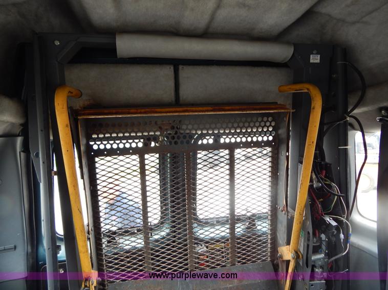 image for item H3320 1995 Ford Club Wagon van