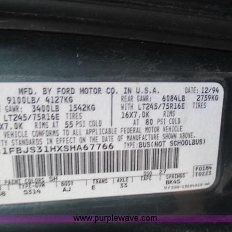 image for item H3320 1995 Ford Club Wagon van