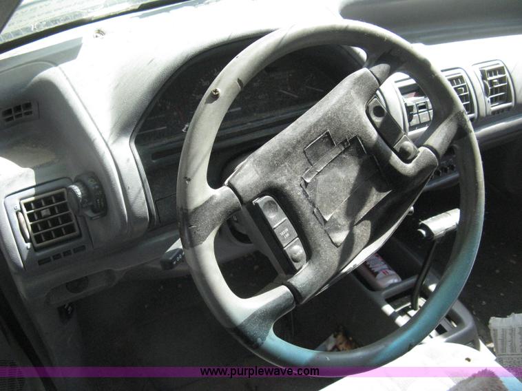 image for item H5351 1993 Mercury Topaz GS