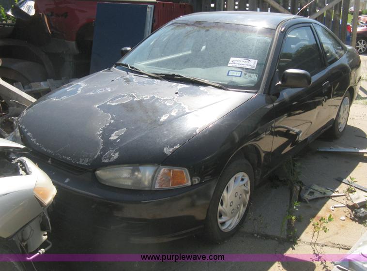 image for item H5352 2000 Mitsubishi Mirage DE