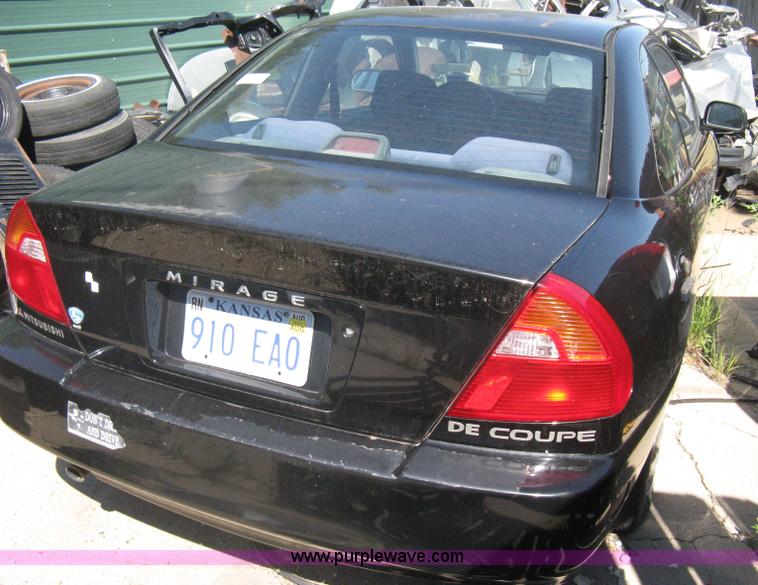 image for item H5352 2000 Mitsubishi Mirage DE