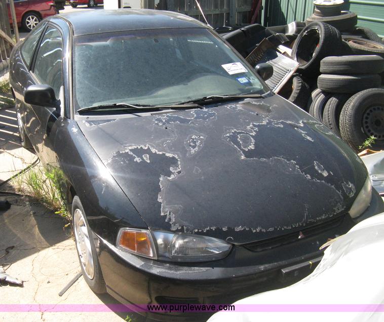 image for item H5352 2000 Mitsubishi Mirage DE