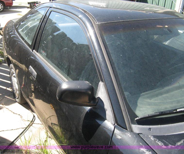 image for item H5352 2000 Mitsubishi Mirage DE