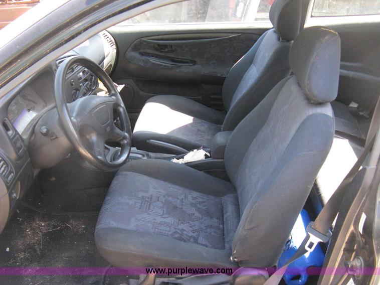 image for item H5352 2000 Mitsubishi Mirage DE