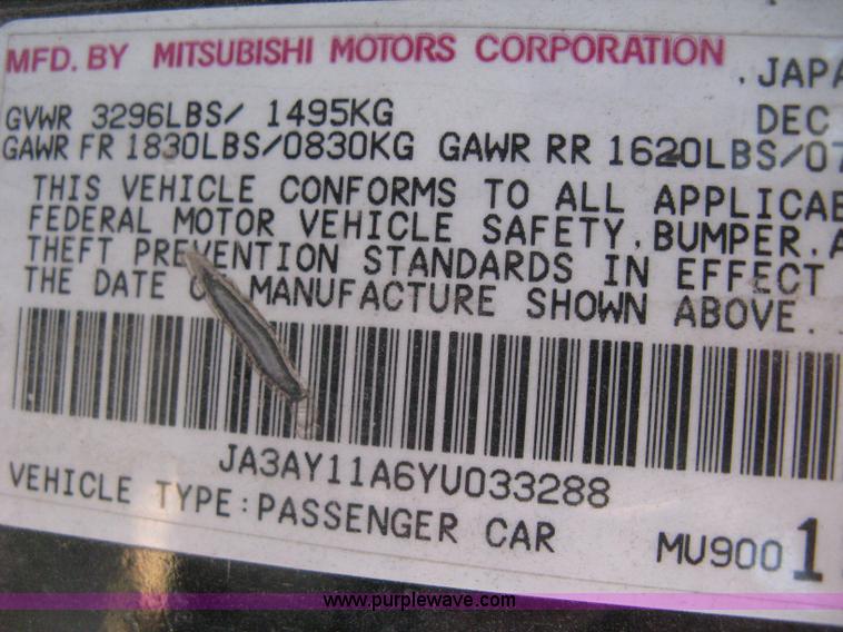 image for item H5352 2000 Mitsubishi Mirage DE