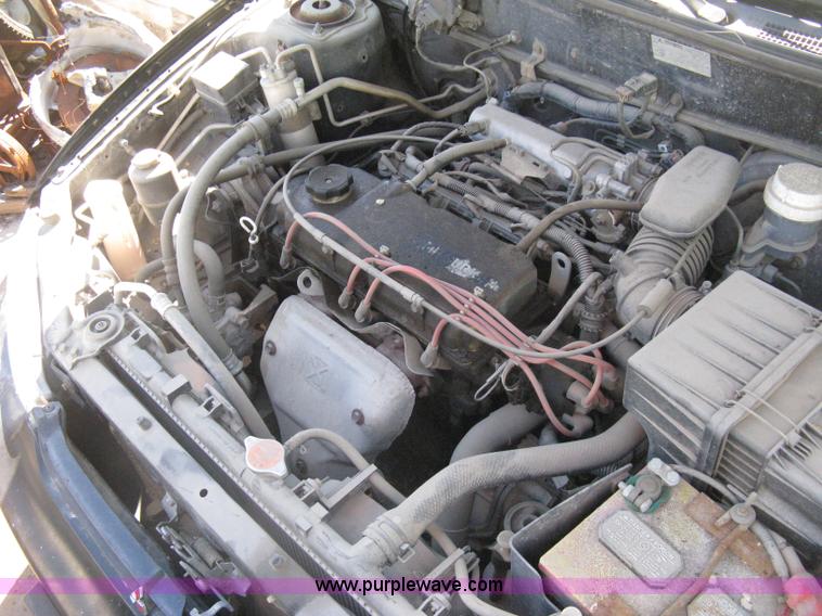 image for item H5352 2000 Mitsubishi Mirage DE