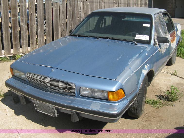 image for item H5353 1989 Buick Century Limited