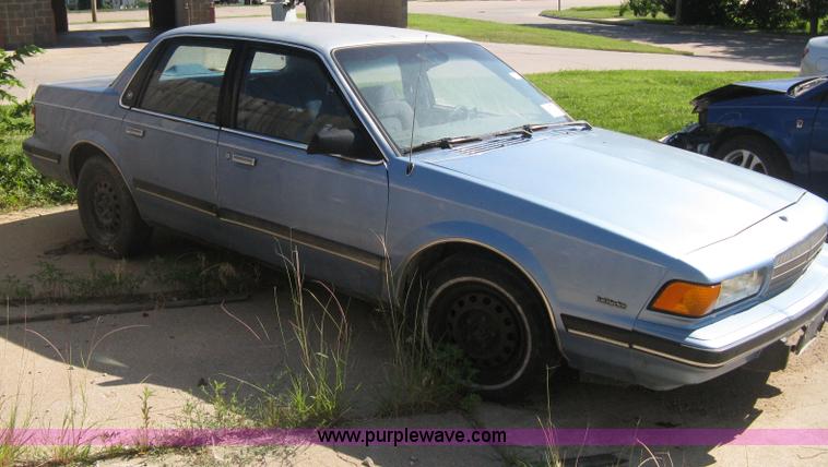 image for item H5353 1989 Buick Century Limited