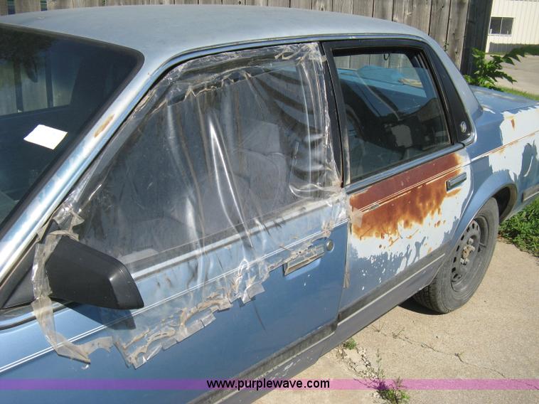 image for item H5353 1989 Buick Century Limited