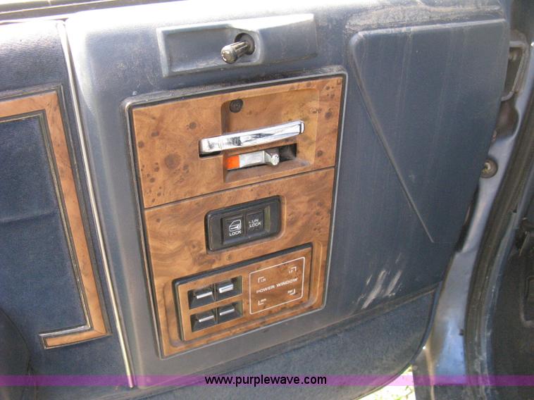 image for item H5353 1989 Buick Century Limited