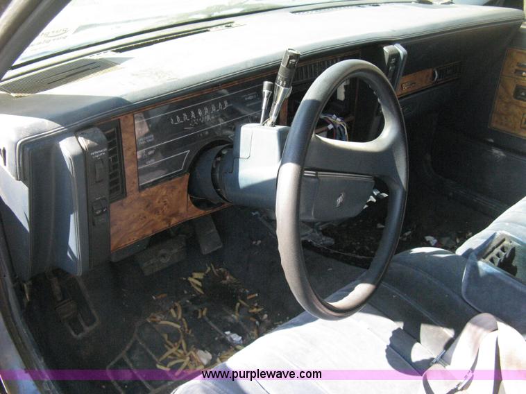 image for item H5353 1989 Buick Century Limited