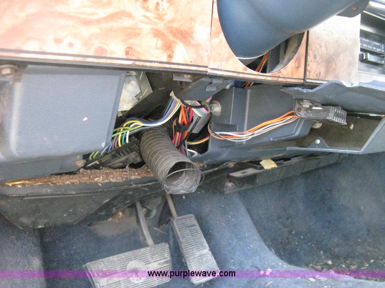 image for item H5353 1989 Buick Century Limited