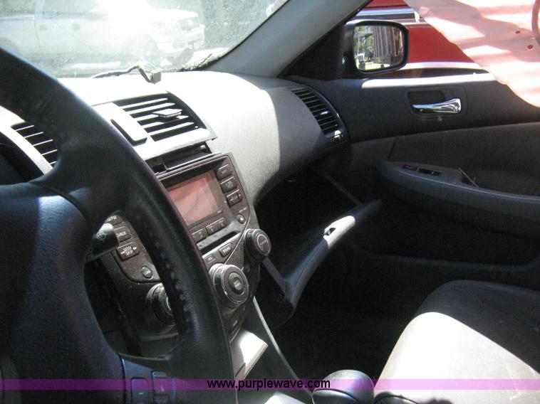 image for item H5354 2003 Honda Accord EX