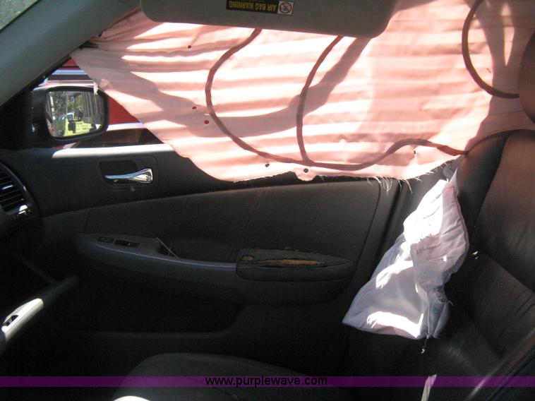 image for item H5354 2003 Honda Accord EX