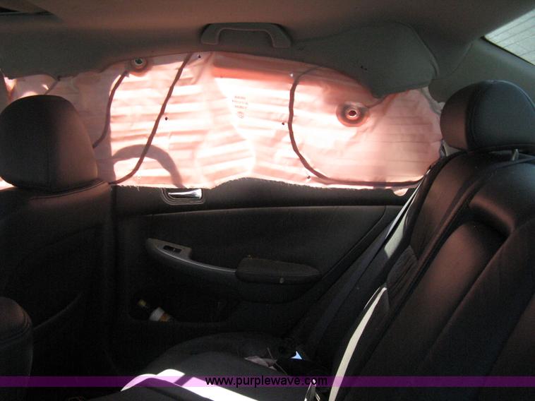 image for item H5354 2003 Honda Accord EX