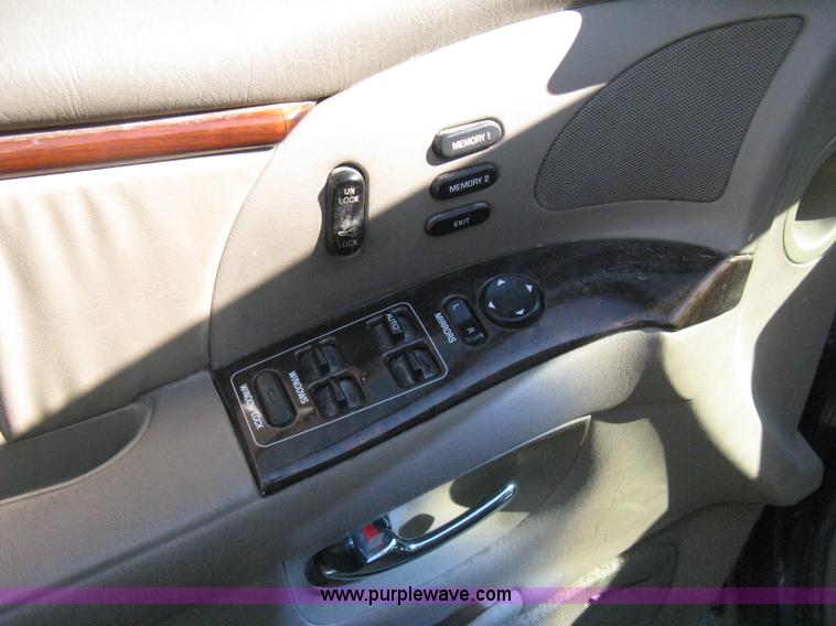 image for item H5356 1997 Buick Park Avenue Ultra