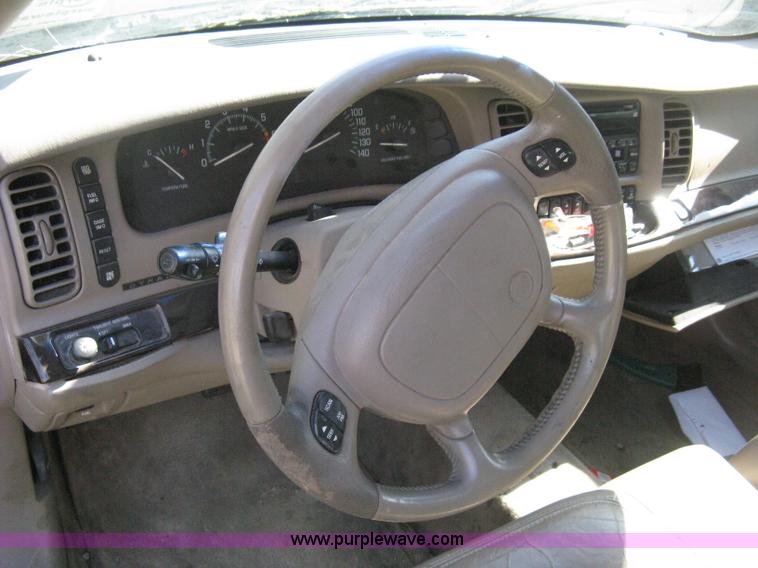 image for item H5356 1997 Buick Park Avenue Ultra