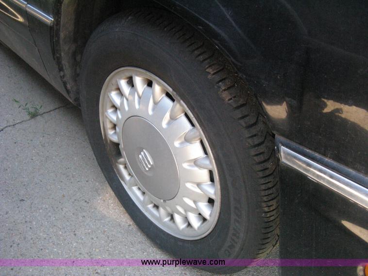 image for item H5356 1997 Buick Park Avenue Ultra