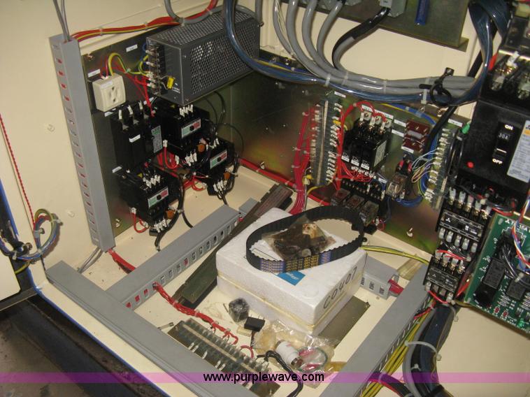 image for item H5360 Mazak VQC-15/40 CNC mill