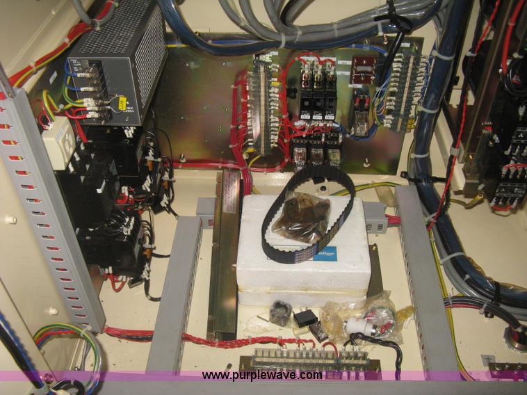 image for item H5360 Mazak VQC-15/40 CNC mill