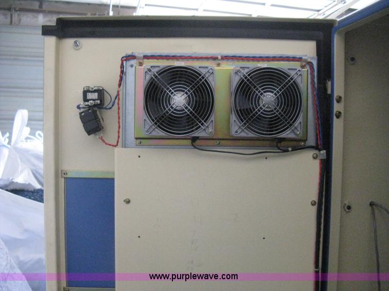 image for item H5360 Mazak VQC-15/40 CNC mill