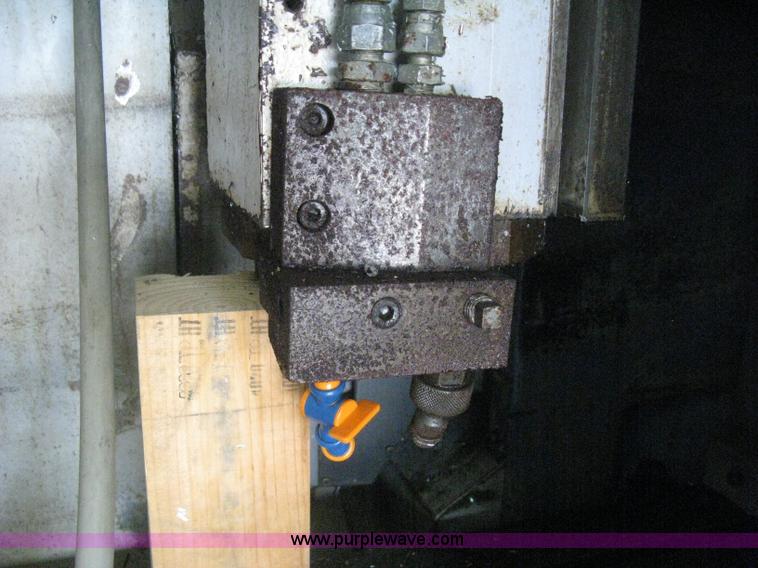 image for item H5360 Mazak VQC-15/40 CNC mill