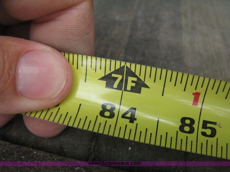 image for item H5368 1995 Ford CF7000 box truck