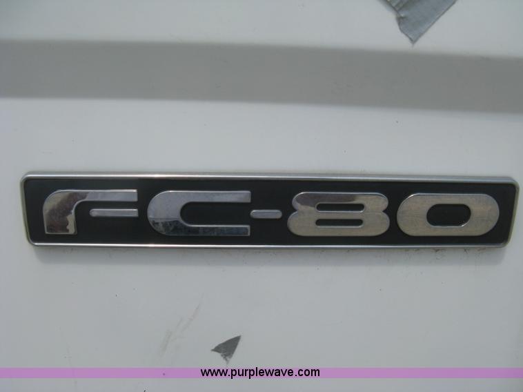 image for item H5368 1995 Ford CF7000 box truck