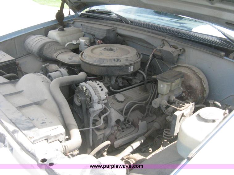 image for item H5369 1991 Chevrolet Cheyenne 1500 pickup truck