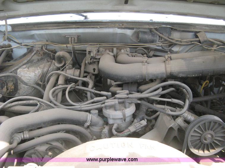 image for item H5377 1989 Ford F450 Super Duty flatbed pickup truck