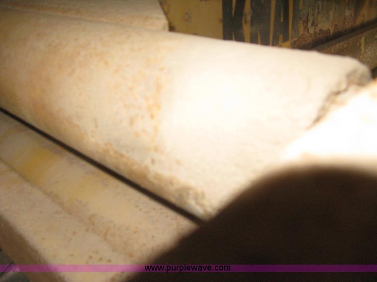 image for item H5377 1989 Ford F450 Super Duty flatbed pickup truck