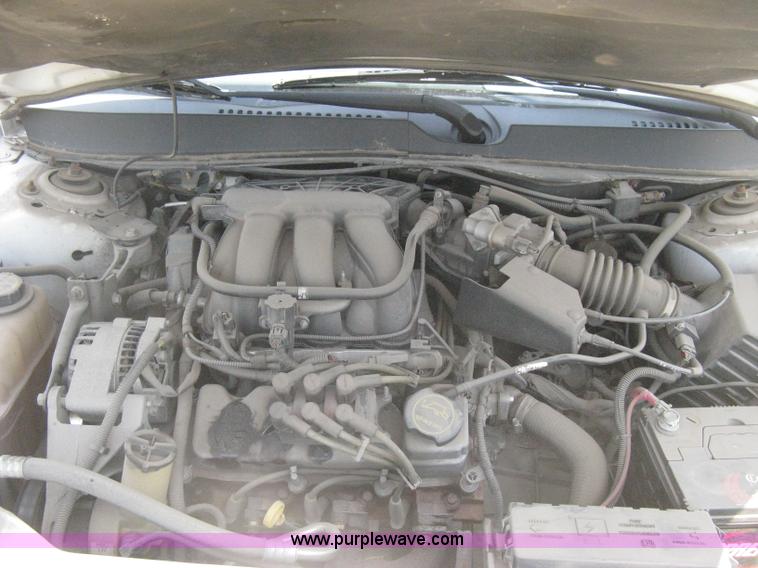 image for item H5378 2007 Ford Taurus SE