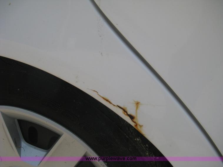 image for item H5378 2007 Ford Taurus SE