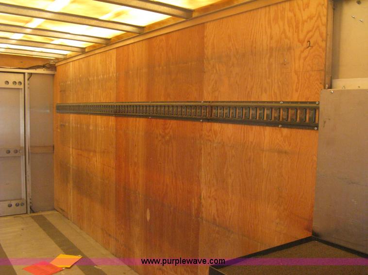 image for item H5379 2003 Workhorse P42 step van