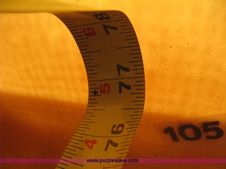 image for item H5379 2003 Workhorse P42 step van