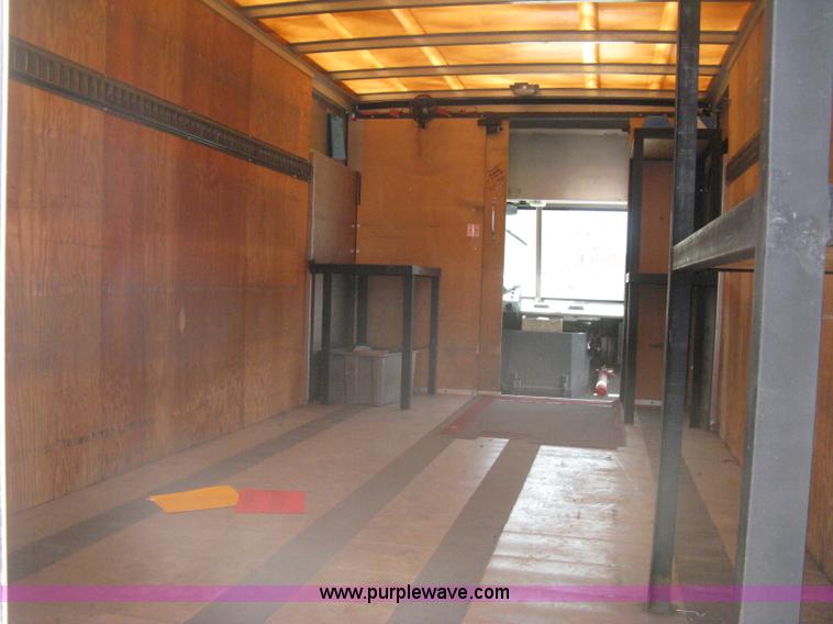 image for item H5379 2003 Workhorse P42 step van