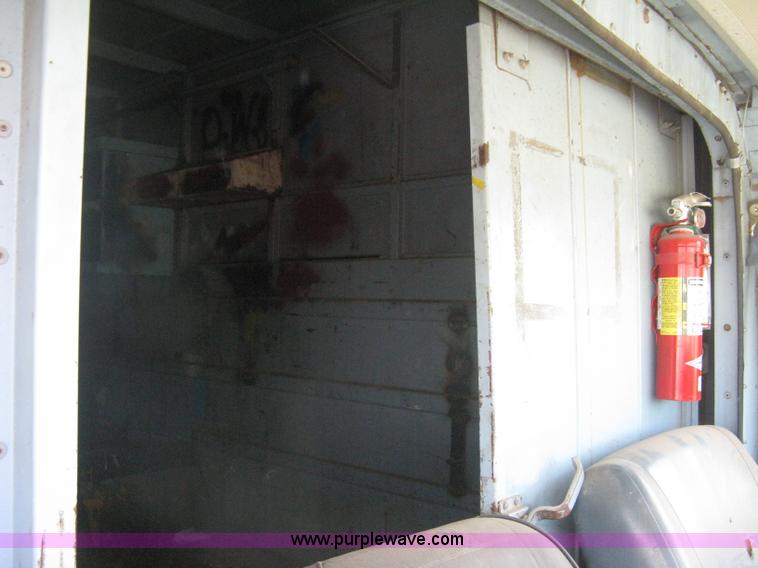 image for item H5380 1982 Ford Econoline box truck