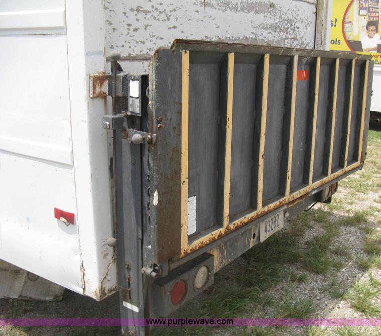 image for item H5380 1982 Ford Econoline box truck