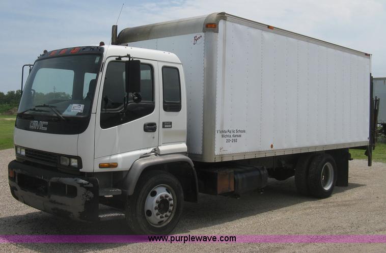 image for item H5382 1999 GMC T6500 box truck