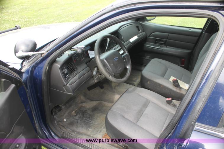 image for item H5384 2008 Ford Crown Victoria Police Interceptor
