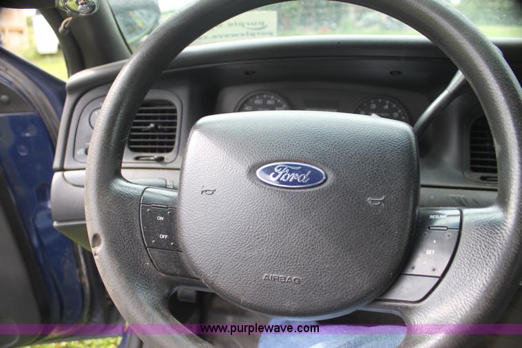 image for item H5384 2008 Ford Crown Victoria Police Interceptor