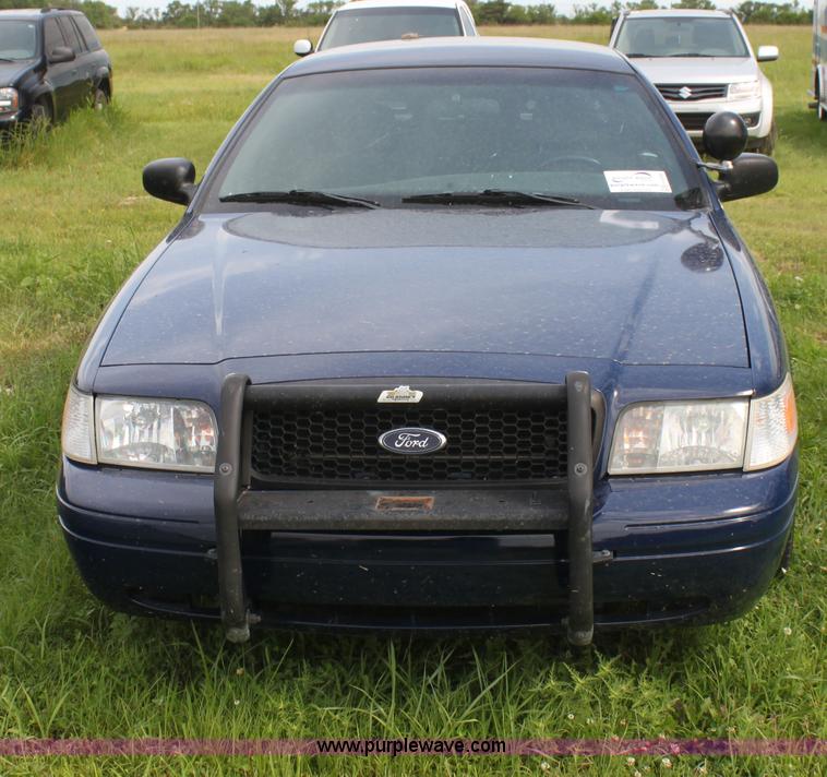 image for item H5385 2008 Ford Crown Victoria Police Interceptor