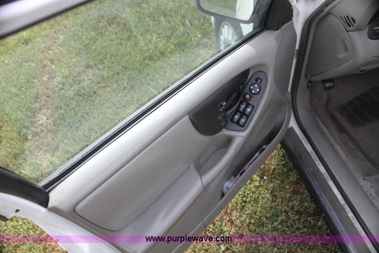 image for item H5386 2005 Chevrolet Classic