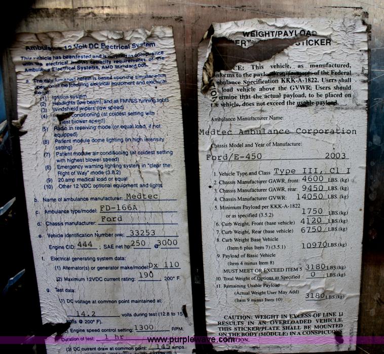 image for item H5387 2010 Ford E450 ambulance