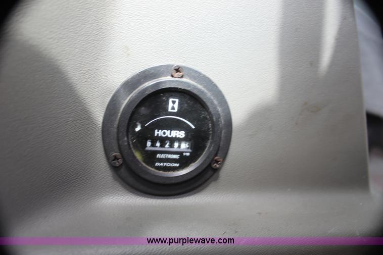 image for item H5388 2009 Ford E450 Super Duty ambulance