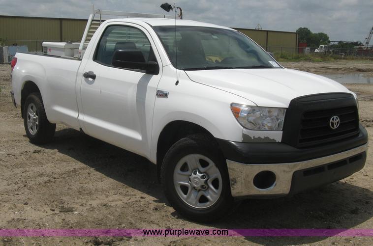 image for item H5397 2009 Toyota Tundra iForce pickup truck