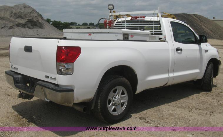 image for item H5397 2009 Toyota Tundra iForce pickup truck