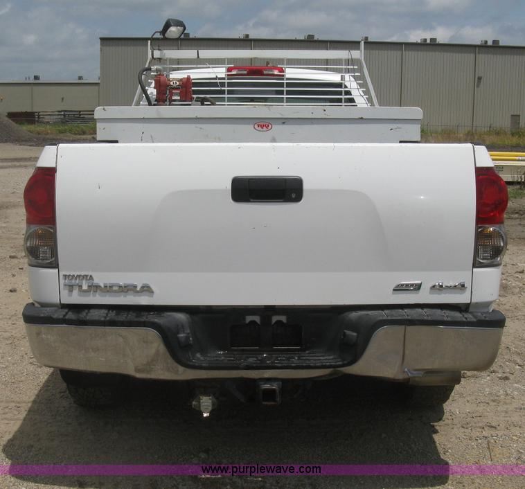 image for item H5397 2009 Toyota Tundra iForce pickup truck